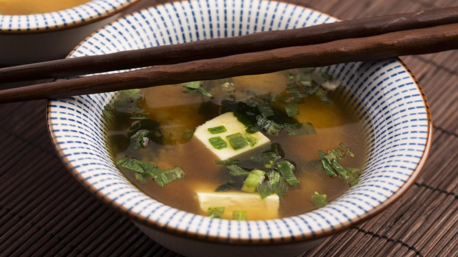 Miso-suppe, japanische küche, japanische ernährung, japanisches Gericht
