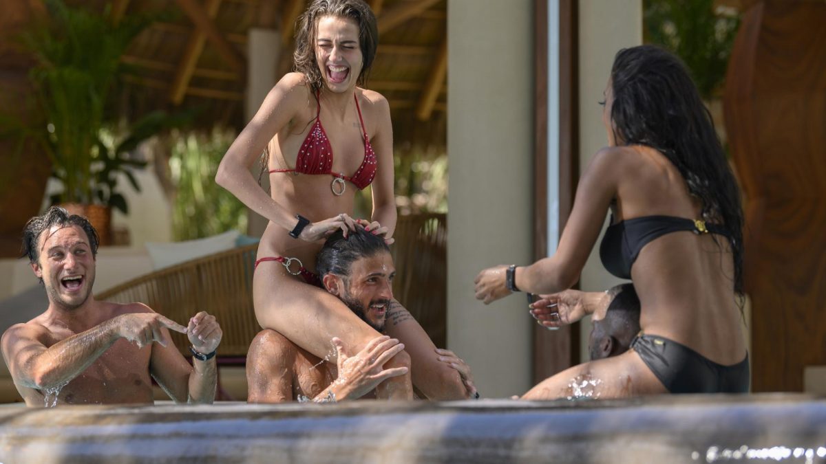 netflix finger weg alle bussgelder der 1 staffel wmn