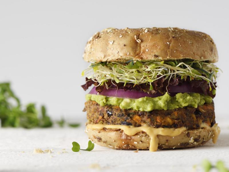 Healthy veggie burger slow food gesund lecker essen
