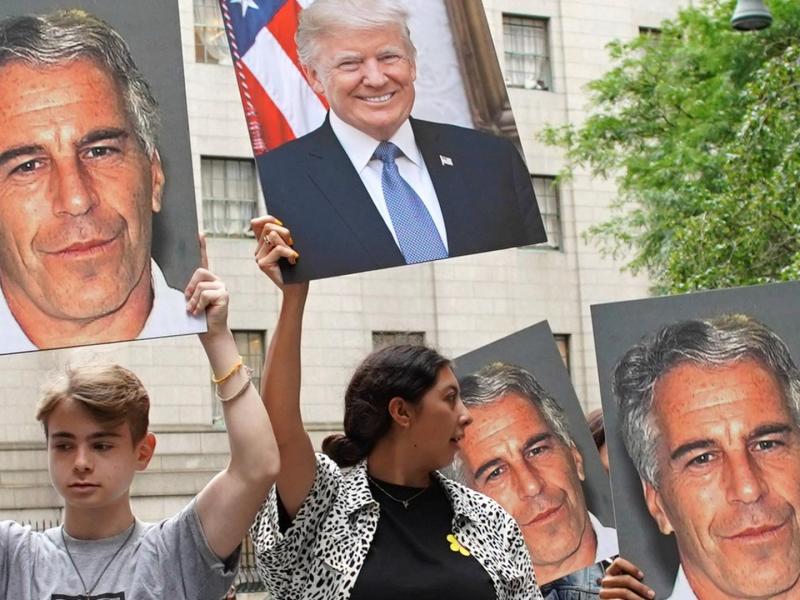 Trump, Epstein, Demo, Plakate