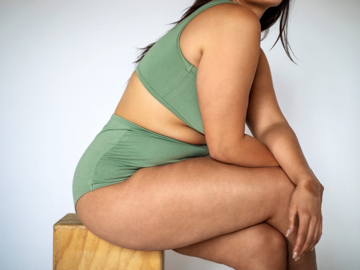frau dick dünn body positive