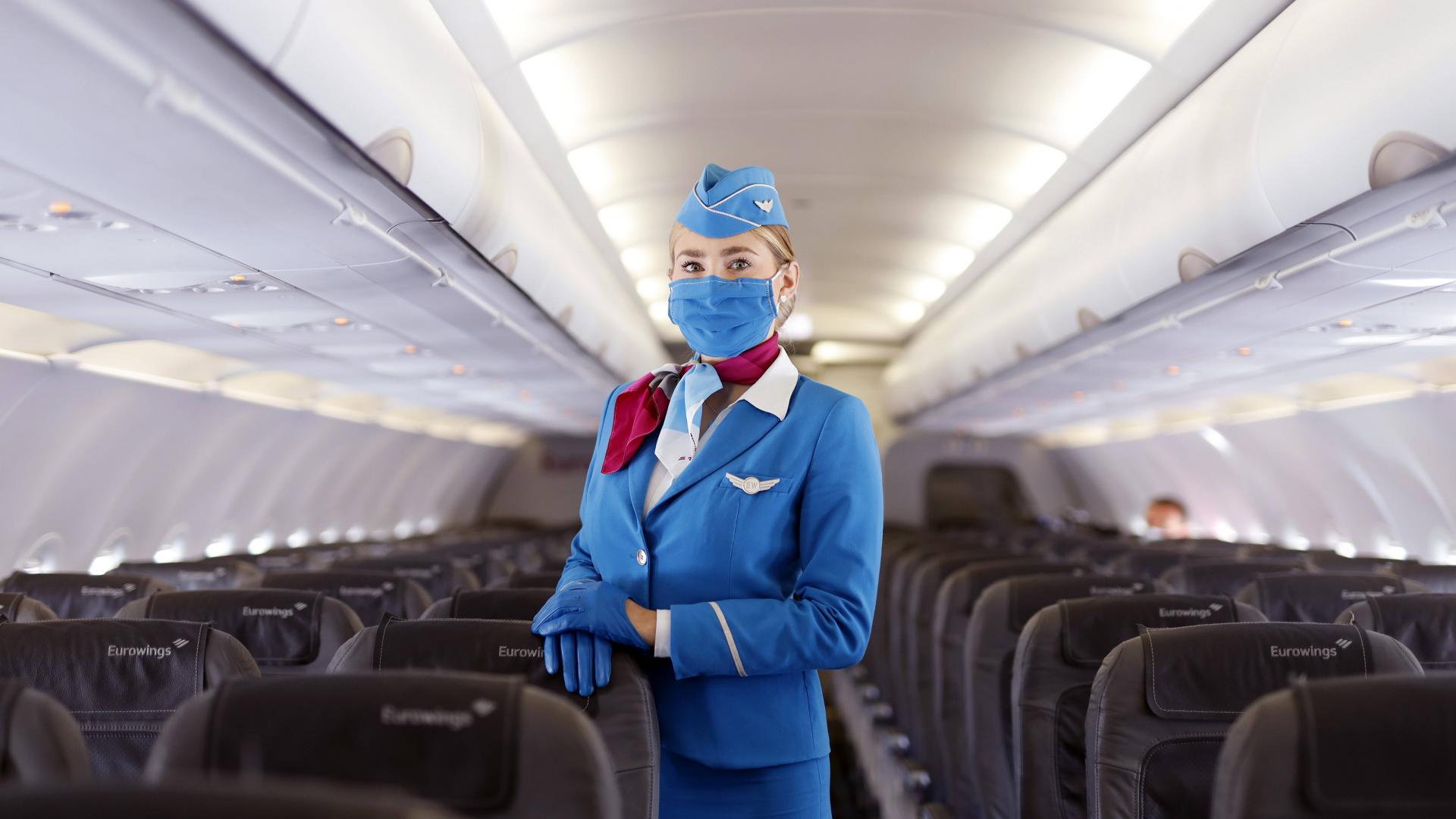 Stewardess flugzeug corona aussterbende Berufe