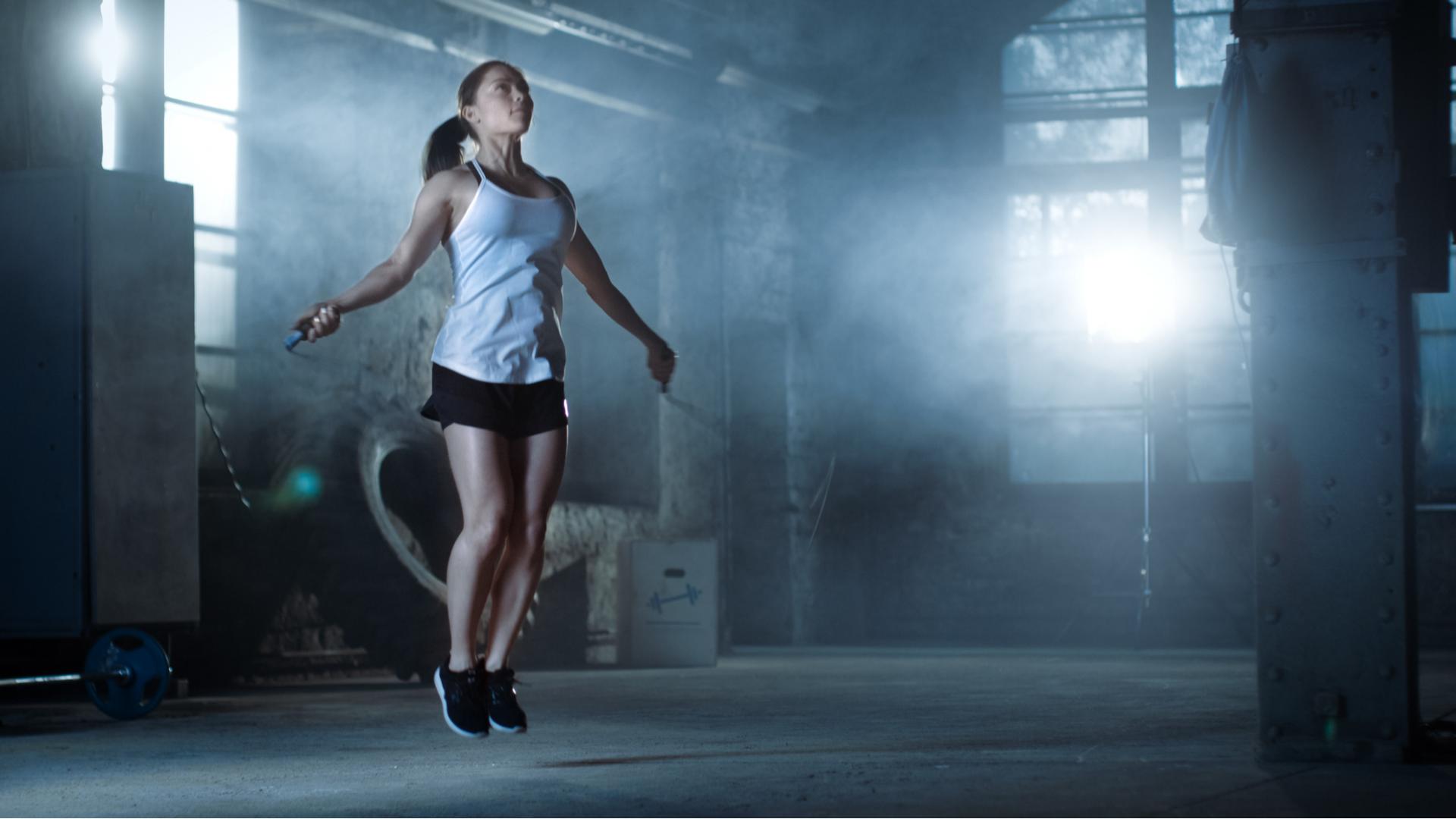 Frau Sprungseil Sport