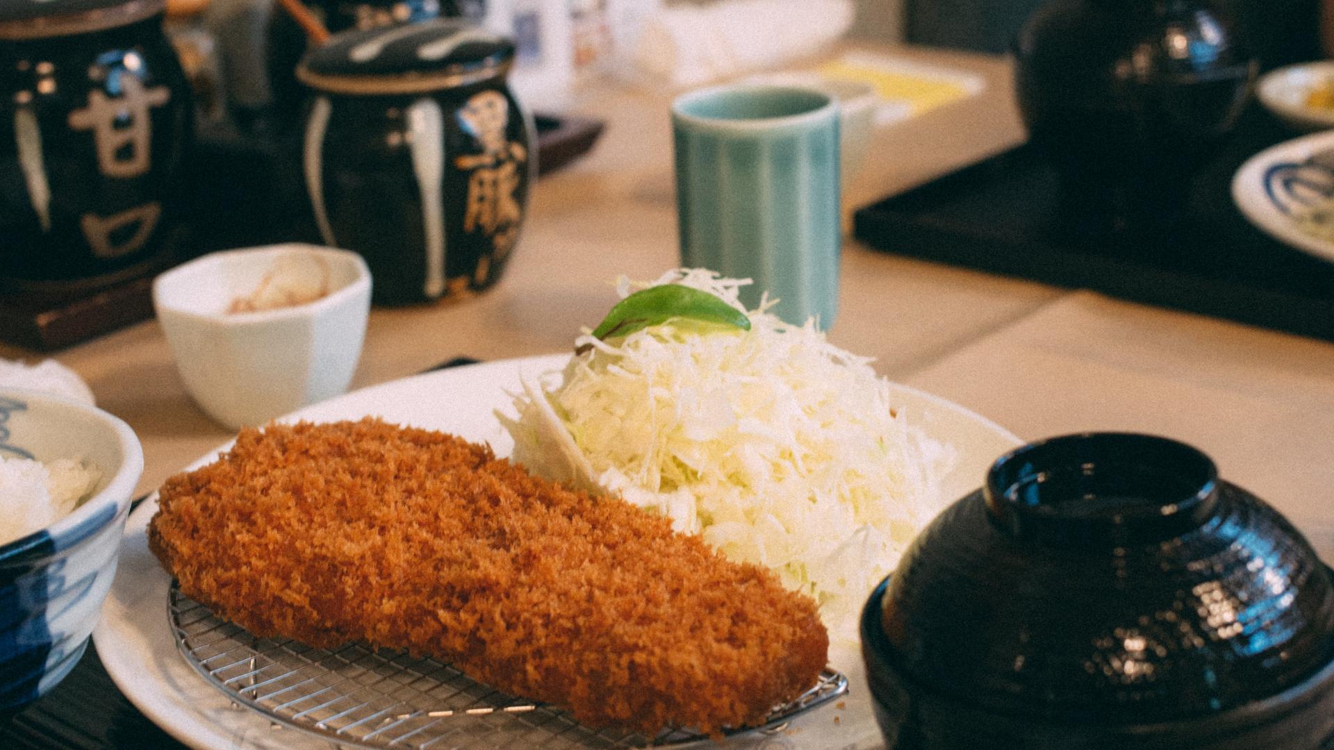 tonkatsu, japanische Küche, japanisches Essen.