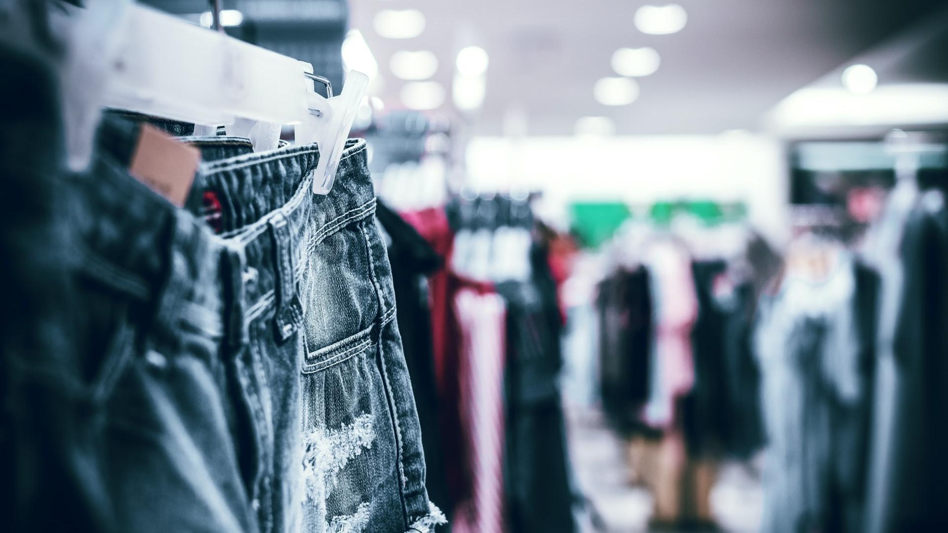 Fast Fashion Modegeschäft