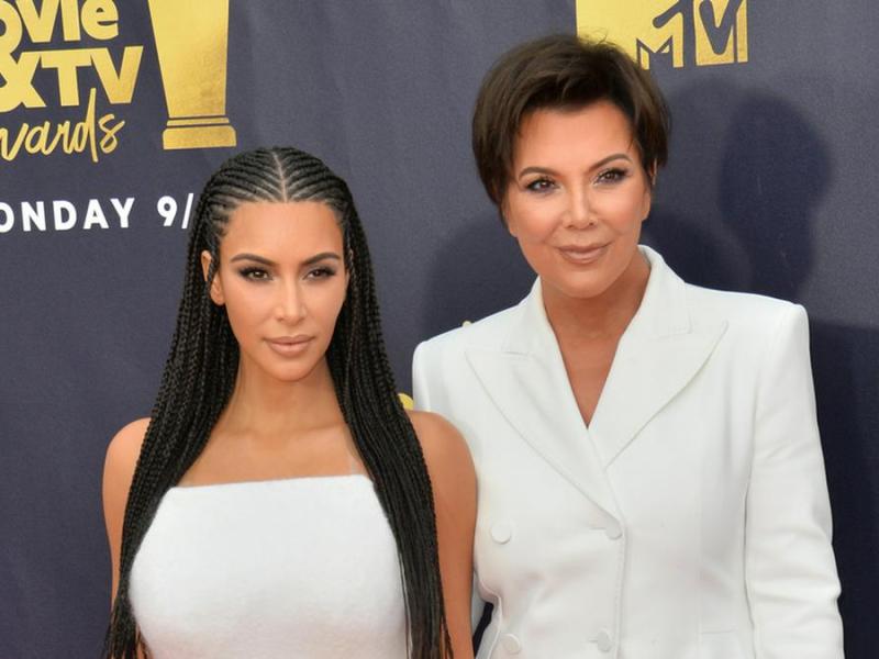 Kim Kardashian (l.) lässt sich scheiden