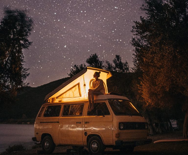 Vanlife: Wie der Van-Ausbau klappt & ihr ein Stück Freiheit gewinnt - wmn
