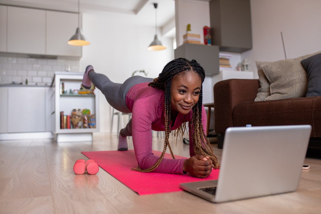 Frau Home Workout Laptop