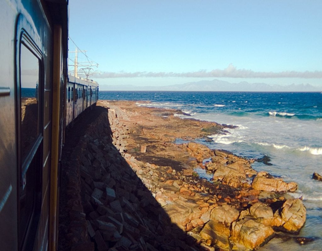 Shongololo-Express Südafrika Meer Strand Zug