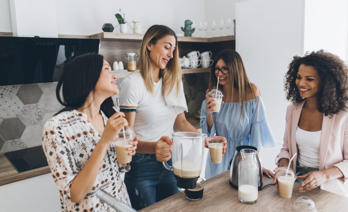 Starbucks-Rezepte Frauen Freundinnen Mixer Kaffee