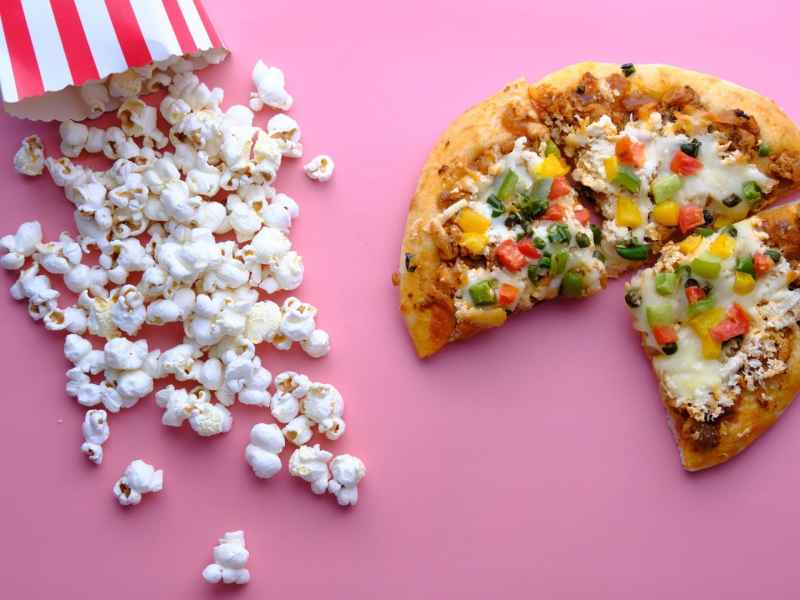 Ernährungsweise pizza popcorn