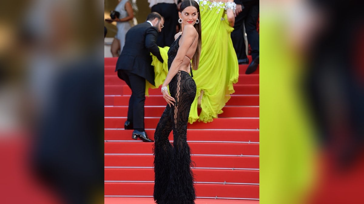 Izabel Goulart legte in Cannes einen sexy Auftritt hin.. © imago/PA Images