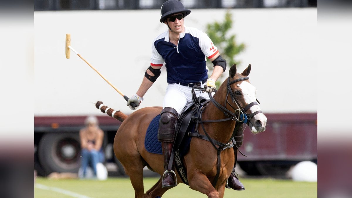 Prinz William bei dem Polo-Turnier.. © imago/i Images