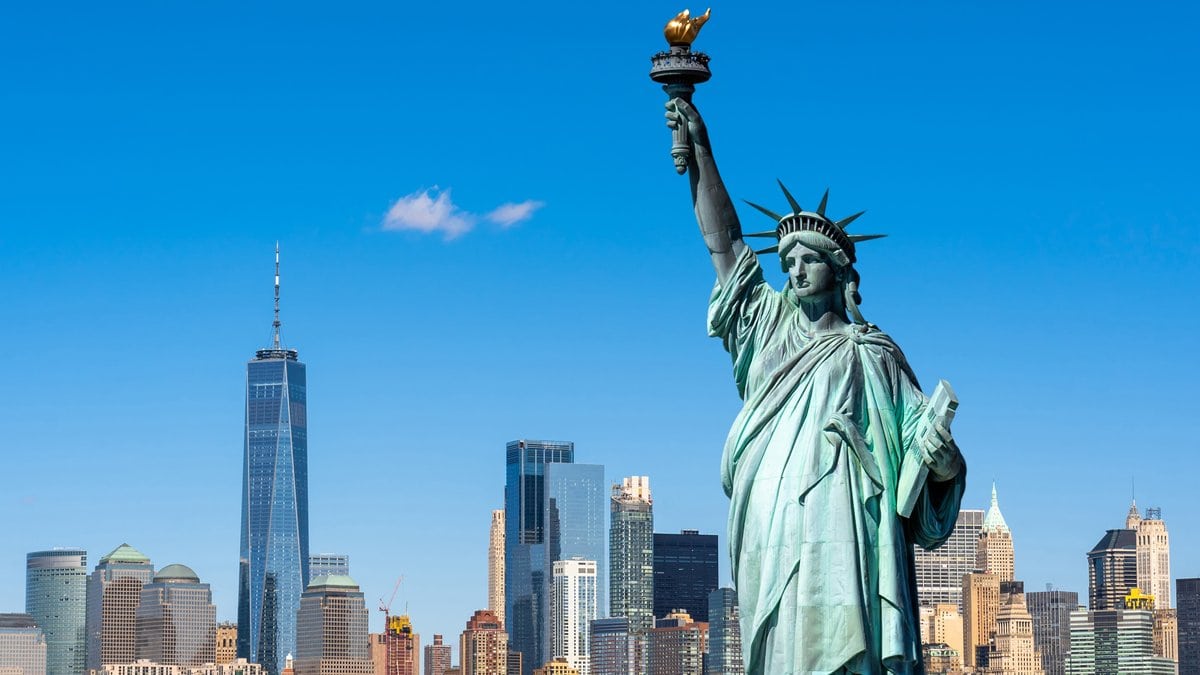 Die Freiheitsstatue wartet in New York.. © TZIDO SUN/Shutterstock.