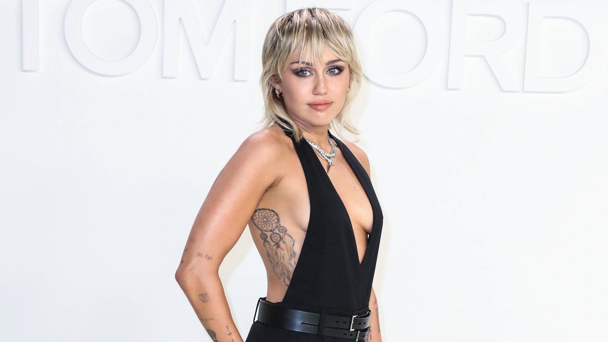 Sängerin und Schauspielerin Miley Cyrus macht mit neuen Nacktbildern von sich reden.. © Xavier Collin/Image Press Agency/ImageCollect