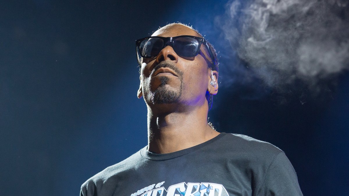 Snoop Doggs Mutter lag bereits seit Mai im Krankenhaus.. © Sterling Munksgard/Shutterstock.com