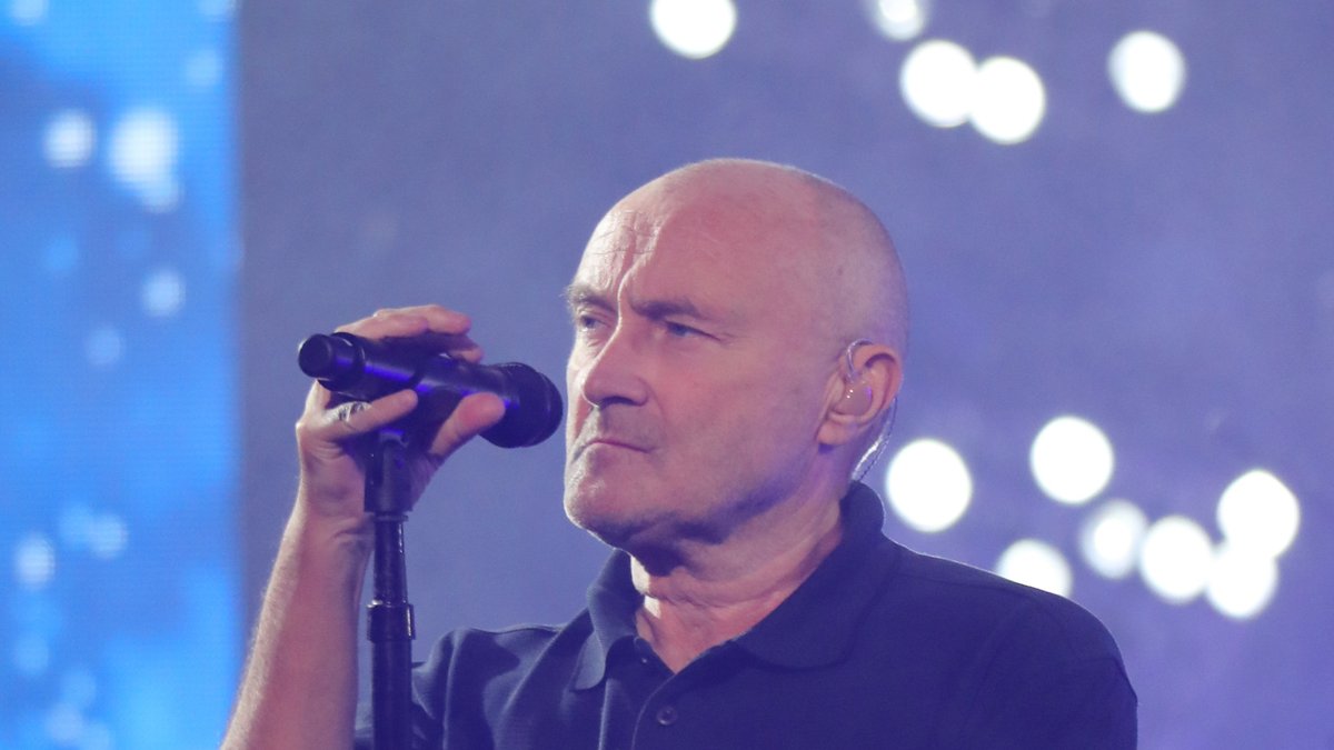 Phil Collins auf der Bühne. © Leonard Zhukovsky/Shutterstock.com