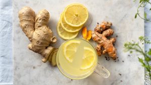 Ingwer und Zitrone helfen verlässlich bei Erkältungssymptomen.. © Anna K Mueller/Shutterstock