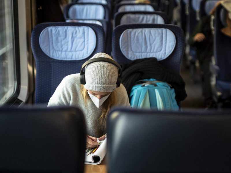 Deutsche bahn frau
