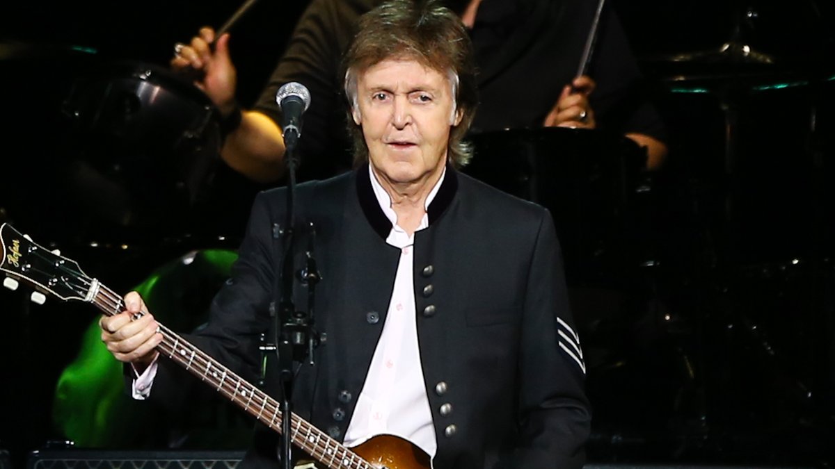 Paul McCartney stand in engem Kontakt mit Peter Jackson.. © Debby Wong/Shutterstock.com