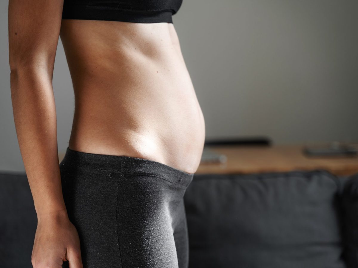 Diese 3 Übungen helfen gegen den Blähbauch
