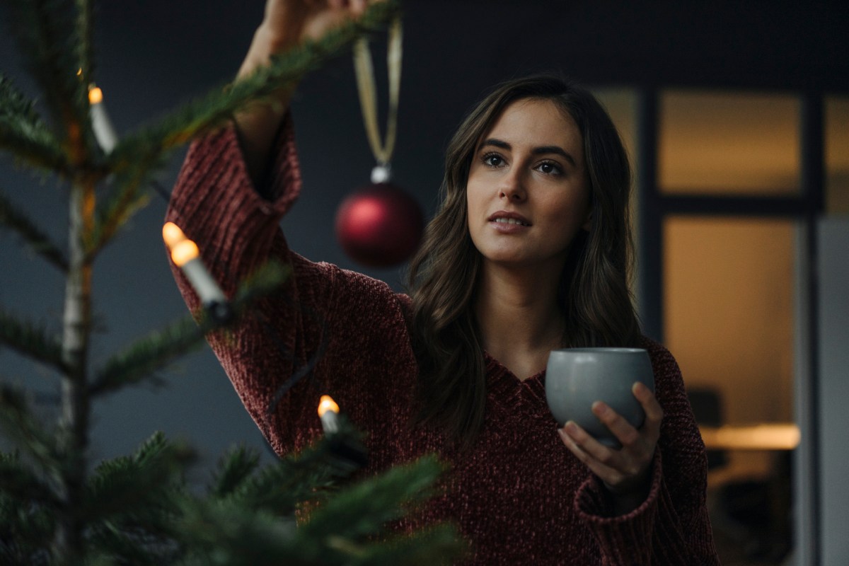 Kaffee Weihnachten Baum schmücken