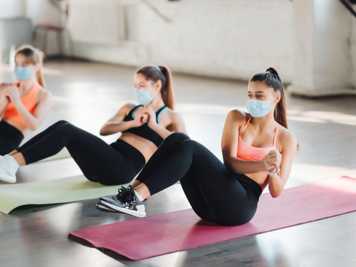Frauen Maske Fitnesstraining