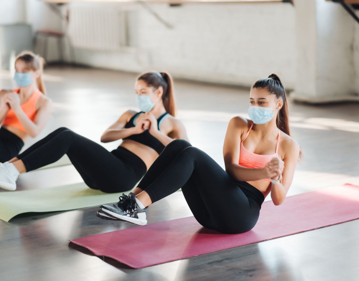 Frauen Maske Fitnesstraining