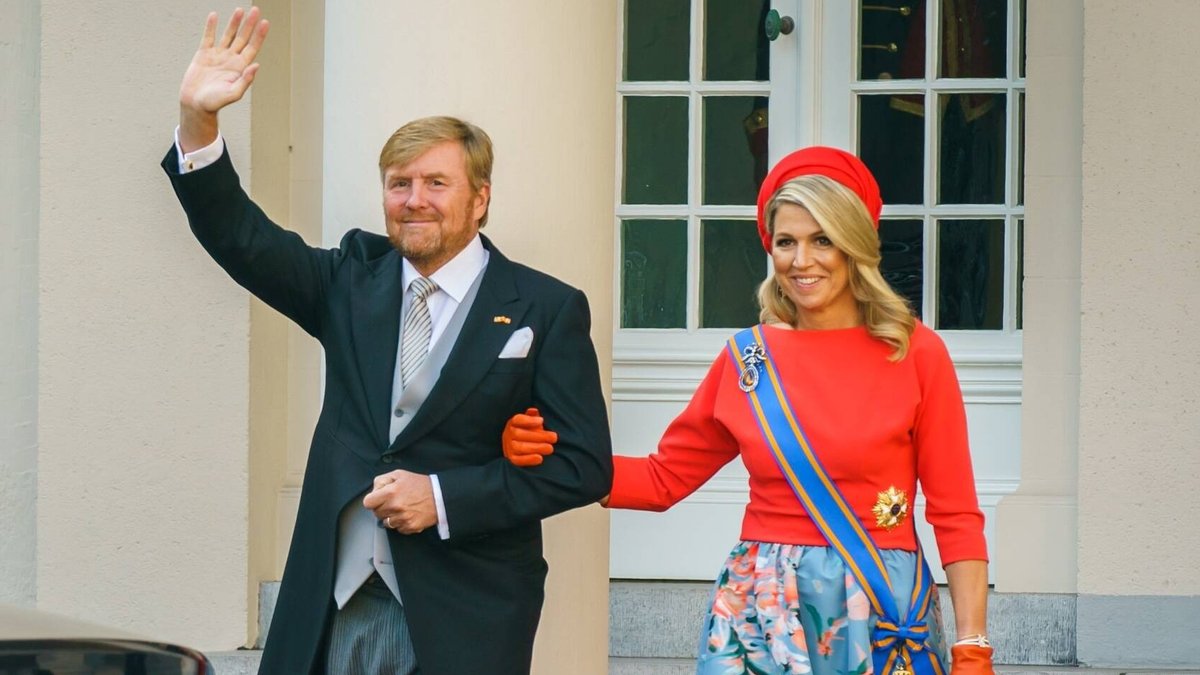 König Willem-Alexander und seine Máxima feiern ihren 20. Hochzeitstag.. © imago/Pro Shots