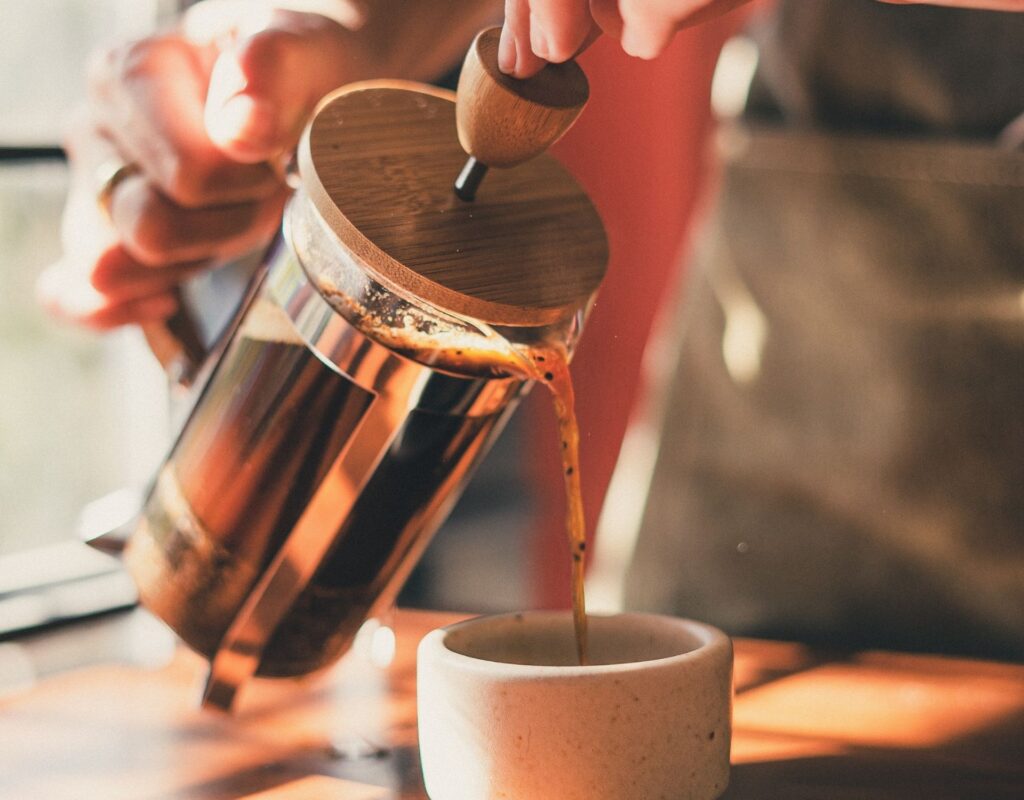 French Press mit Kaffee