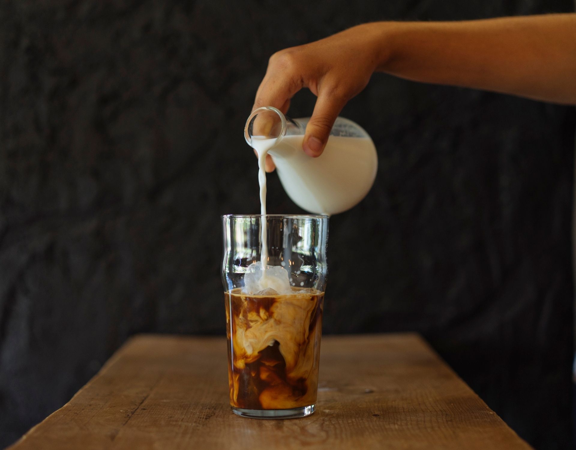 Kalter Kaffee Mit diesen 3 Tipps, macht er wirklich schön wmn