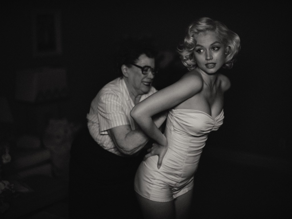 Ana de Armas mit Marilyn Monroe-Bob