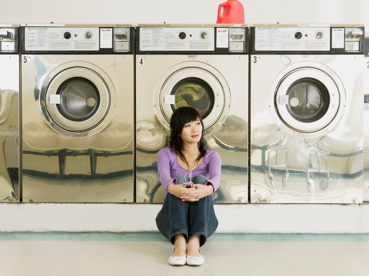 Wäschewaschen: Diese 3 Fehler machen deine Kleidung kaputt