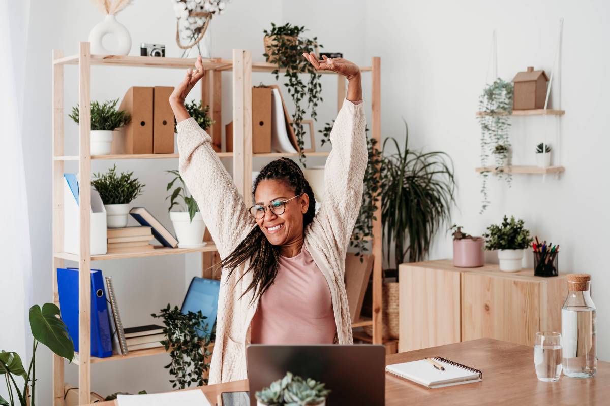 Frau Homeoffice Mitarbeiter Typen