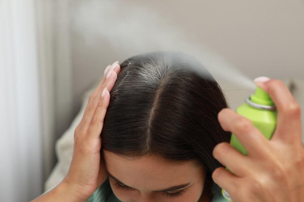 3. Trockenshampoo: Ja oder Nein?