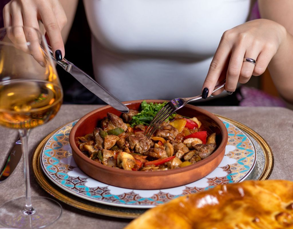 Tipp 4: Viel Trinken & gesund ernähren