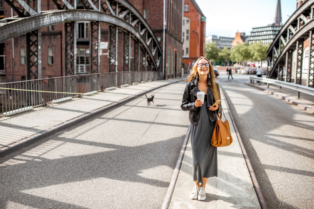 Frau in Hamburg