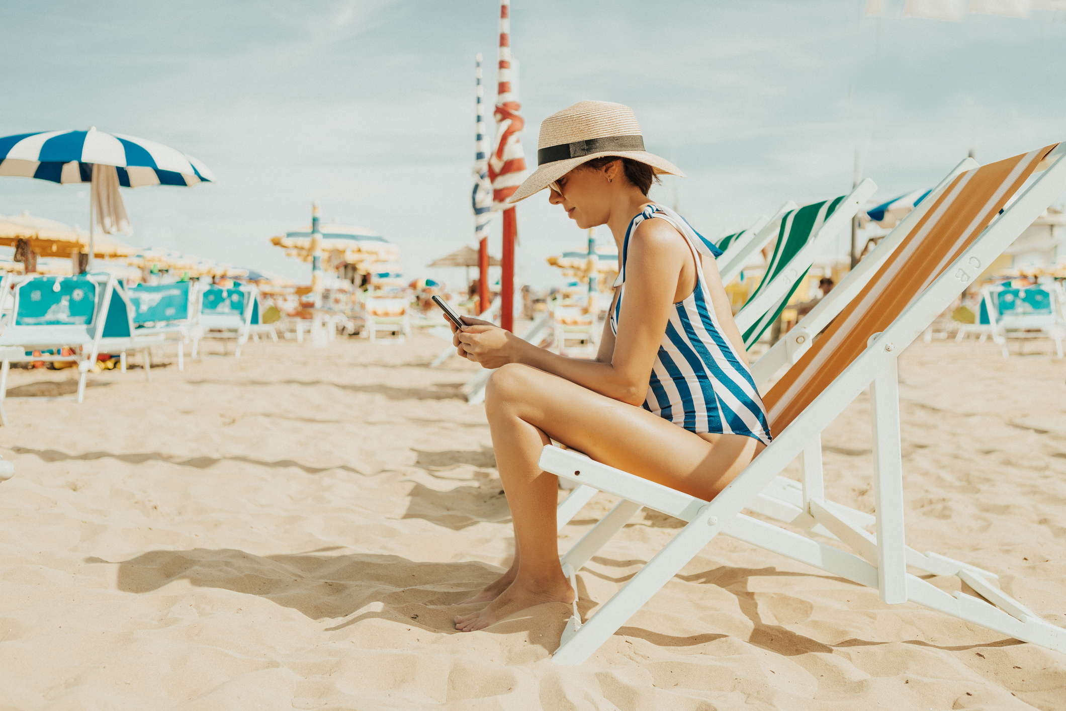 Wann-dein-Arbeitgeber-dich-aus-dem-Urlaub-zur-ckholen-darf-die-Fakten