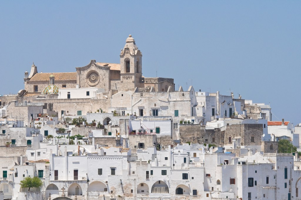 Ostuni, Stadt in Apulien, Italien.