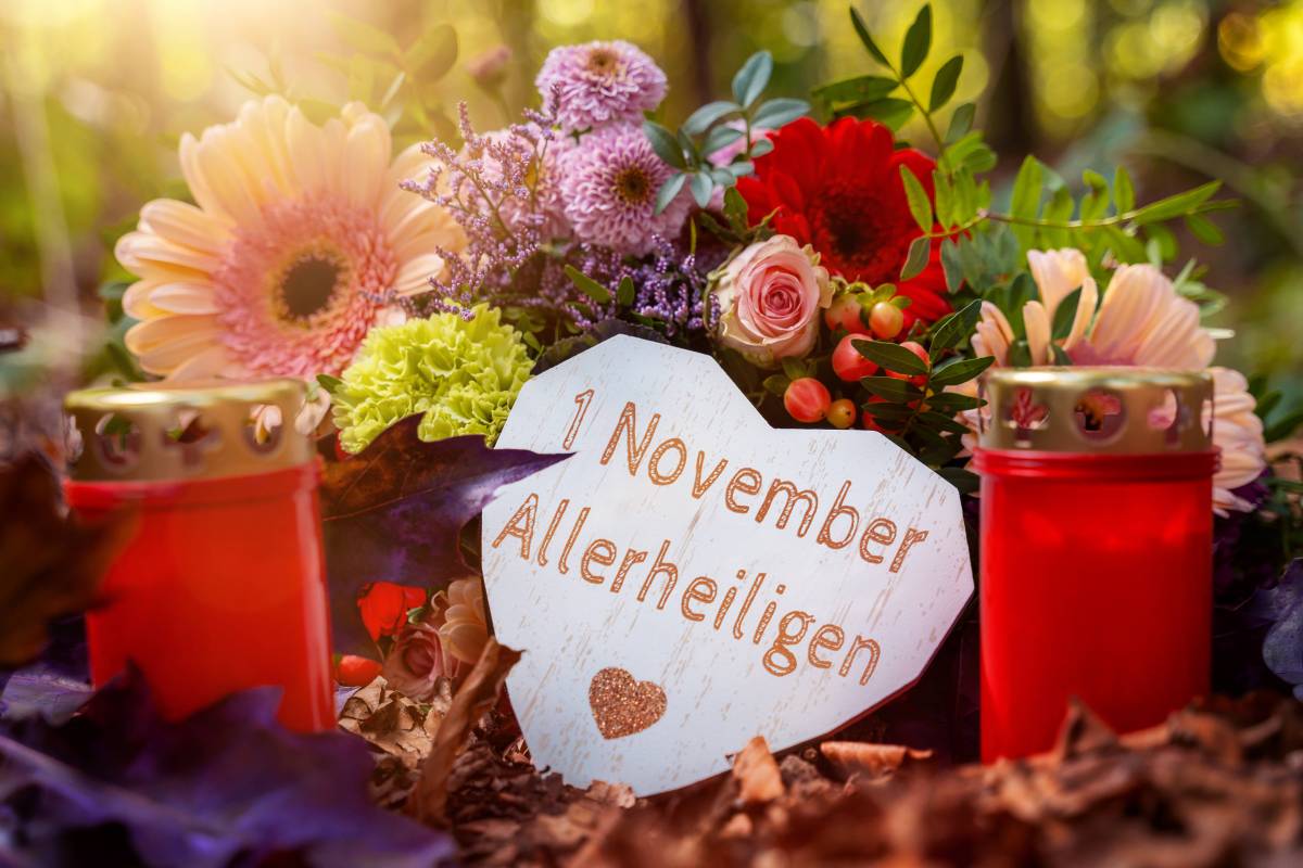 Ein Grab mit einem Herz mit der Aufschrift 