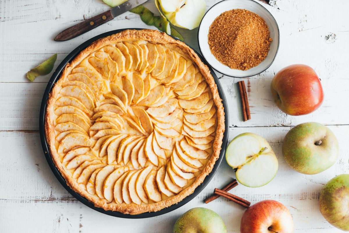 Apfelkuchen mit Blätterteig