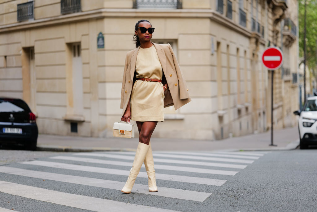Beige Boots kombinieren Die 3 schonsten Looks wmn