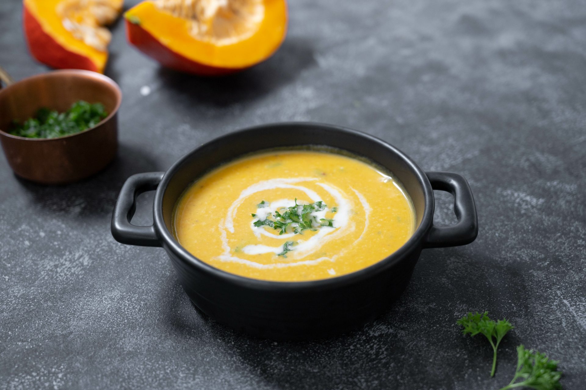 Hokkaido-Kürbissuppe mit Kokosmilch: einfach &amp; schnell zubereitet - wmn.de