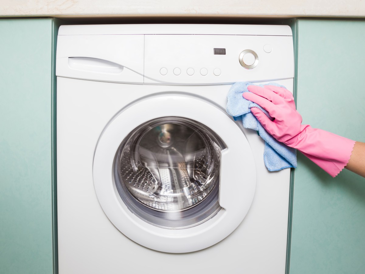 Waschmaschine entkalken: Mit diesem Hausmittel klappt es im Nullkommanichts