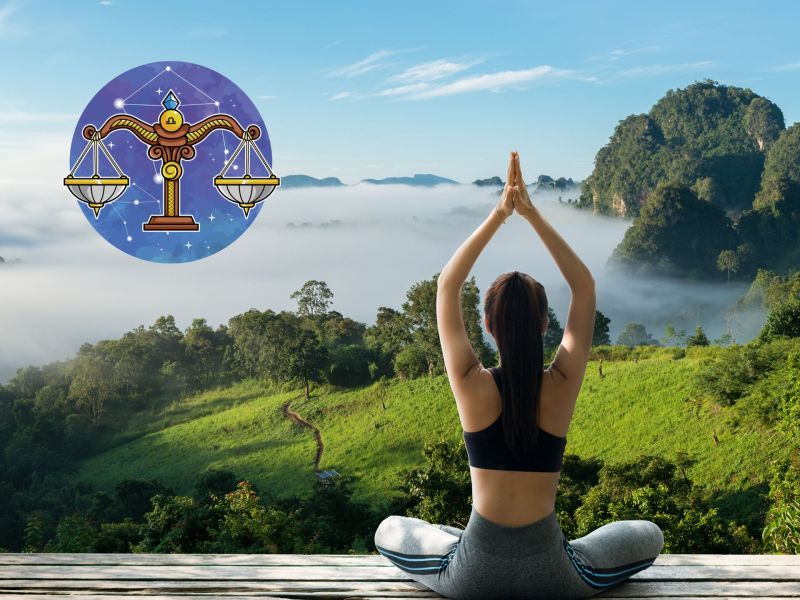 Frau macht Yoga: Gesundheit Horoskop 2024 für Sternzeichen Löwe