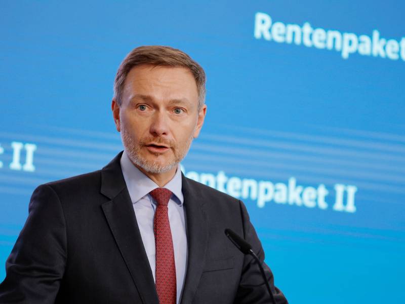 Bundesfinanzminister Christian Lindner bei einer Pressekonferenz.