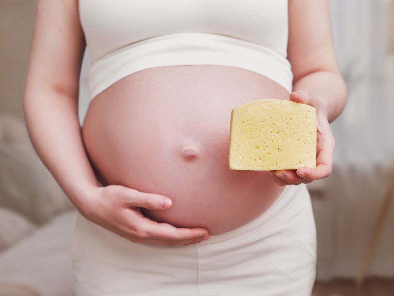 Darf man in der Schwangerschaft Frischkäse essen?