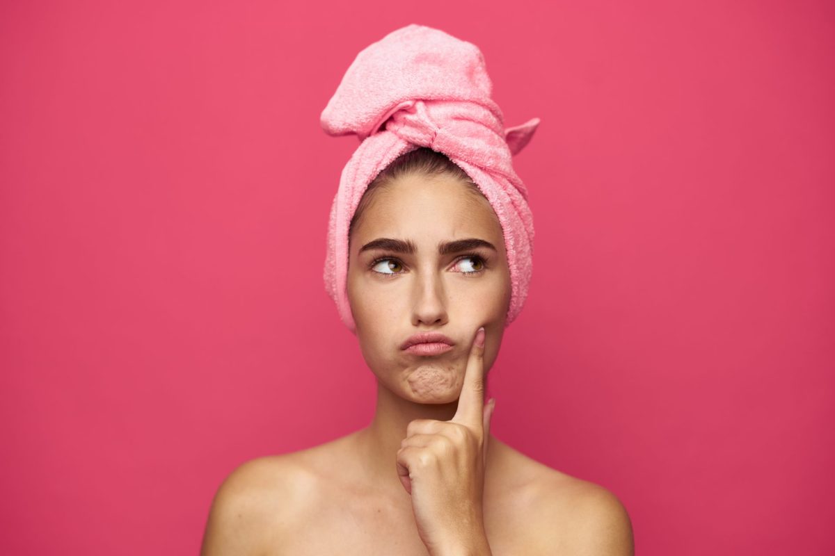 Mikrofaser-Handtuch: Warum ist es das Beste für dein Haar?