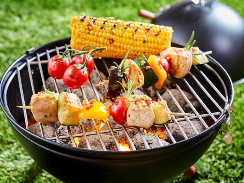 Holzkohlegrill