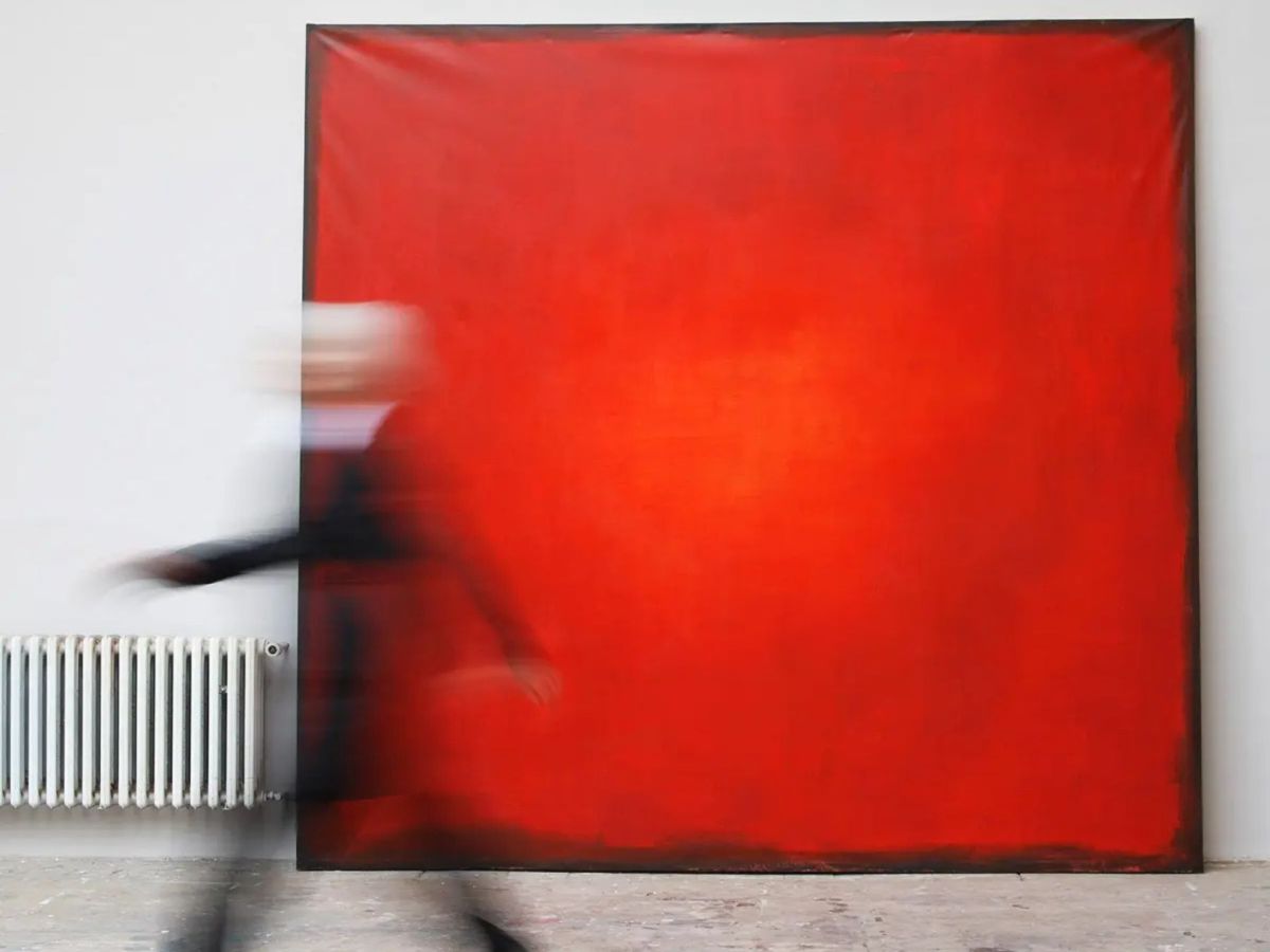DIY-Anleitung: So erschaffst du monochrome Kunst á la Yves Klein